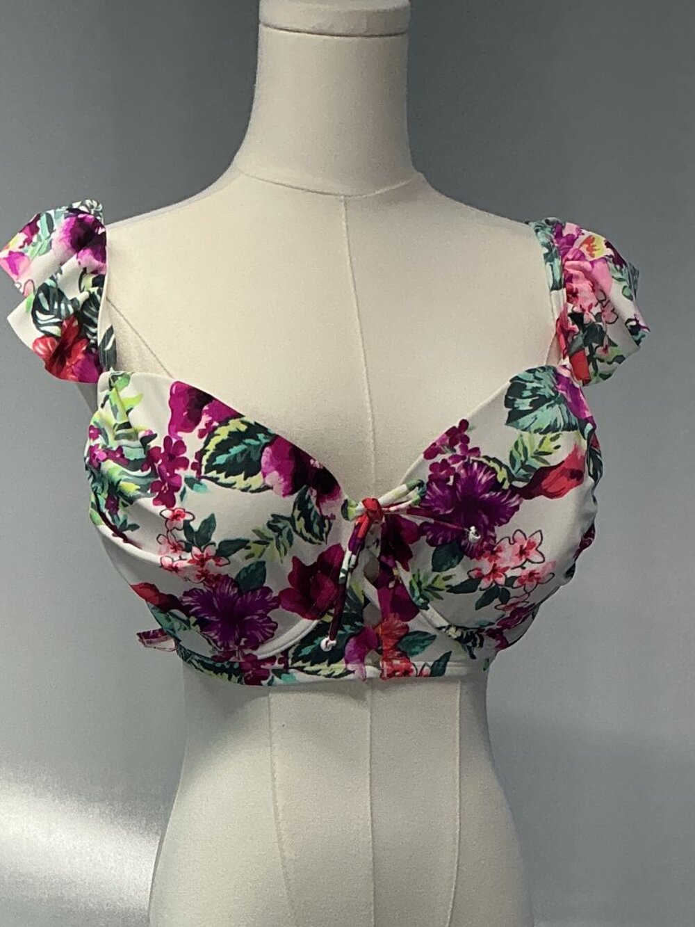 Smart & Sexy Floral Ruffle Sleeve Underwire Bikini Top White Pink 36DD Tie Back